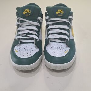 Nike  SB Force 58 Mens Green and Yellow Sneakers